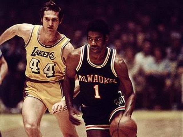 击败传统强 击败传统强